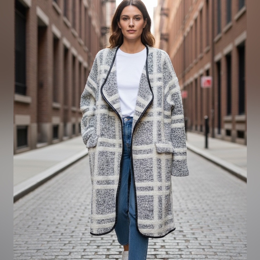 NWT AVEC LES FILLES COATIGAN SWEATER COAT